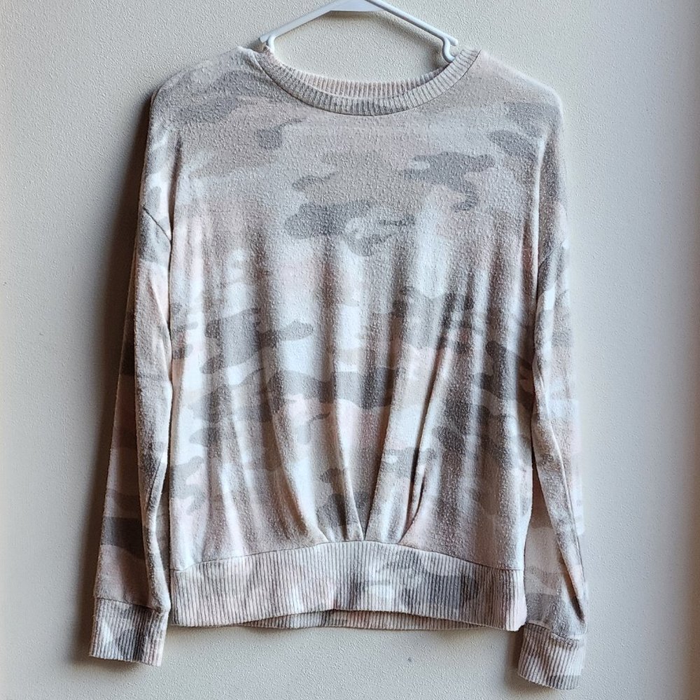 Bixby Nomad Camo Scoop Neck Lightweight Sweatshirt Size Large